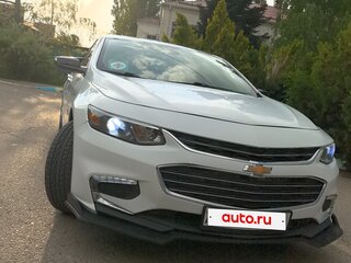 2017 Chevrolet Malibu IX, белый, 1000000 рублей, вид 4