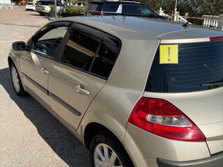 2006 Renault Megane II Рестайлинг, бежевый, 770000 рублей, вид 4