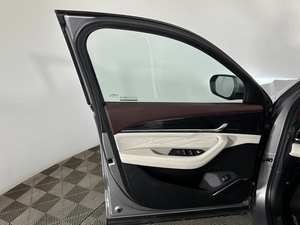2023 Geely Monjaro I, серый, 2550000 рублей - вид 7