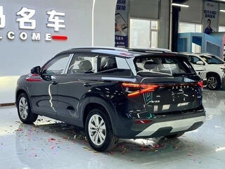 2026 Jetta VS8, чёрный, 1900000 рублей, вид 4