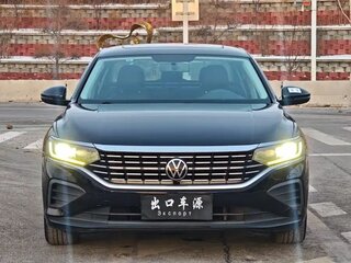 2022 Volkswagen Passat B8 Рестайлинг, чёрный, 1860005 рублей, вид 3