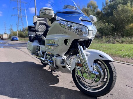 2008 Honda GL 1800 Gold Wing, белый, 1100000 рублей, вид 3