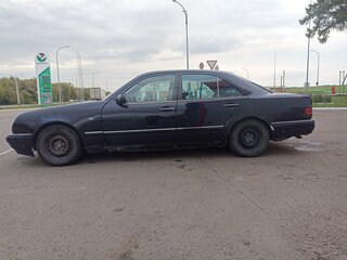 1998 Mercedes-Benz E-Класс 200 II (W210, S210), синий, 159900 рублей, вид 1