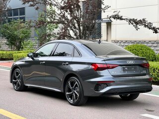 2023 Audi A3 35 TFSI Long IV (8Y), серый, 2100001 рублей, вид 4