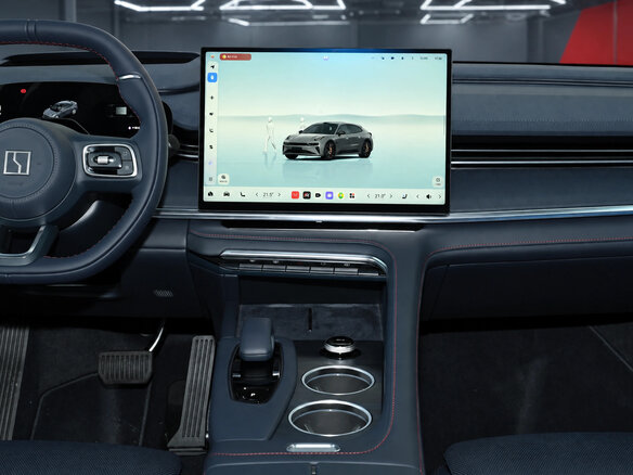 2026 Zeekr 001 103 kWh I Рестайлинг 2, фиолетовый, 10990000 рублей - вид 34