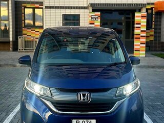 2017 Honda Freed II, синий, 1550000 рублей, вид 1