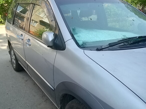 2002 Mazda MPV II (LW), серебристый, 400000 рублей - вид 3