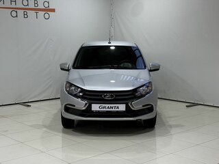2026 Lada (ВАЗ) Granta I Рестайлинг, серебристый, 1238000 рублей, вид 2