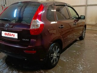 2013 Lada (ВАЗ) Kalina II, красный, 370000 рублей, вид 3