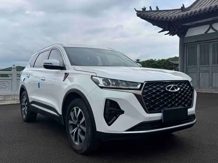 Открыть фотографии: Chery Tiggo 7 Plus I