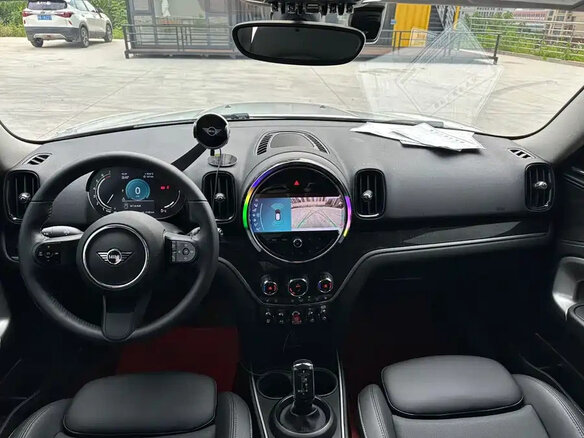 2022 Mini Countryman Cooper II Рестайлинг, серый - вид 9