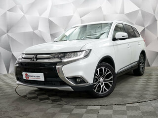 2016 Mitsubishi Outlander III Рестайлинг 2, белый, 1790000 рублей, вид 1