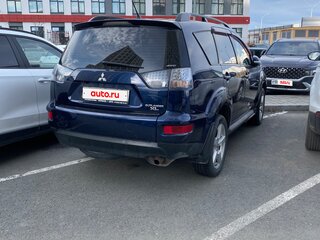 2011 Mitsubishi Outlander II Рестайлинг, синий, 1050000 рублей, вид 4
