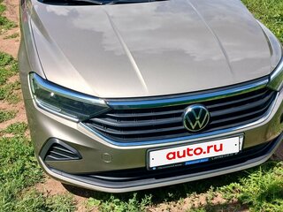 2020 Volkswagen Polo VI, коричневый, 1400000 рублей, вид 1