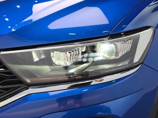 2021 Volkswagen T-Roc I, синий, 2140000 рублей, вид 2