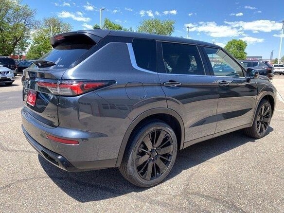 2026 Mitsubishi Outlander IV Рестайлинг, серый, 5318169 рублей - вид 14
