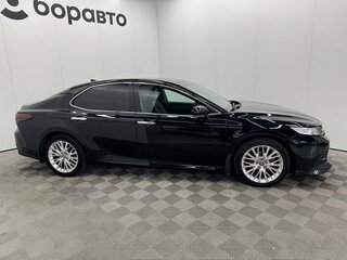 2021 Toyota Camry VIII (XV70), чёрный, 2652000 рублей, вид 4