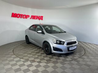2012 Chevrolet Aveo II, серый, 535000 рублей, вид 3
