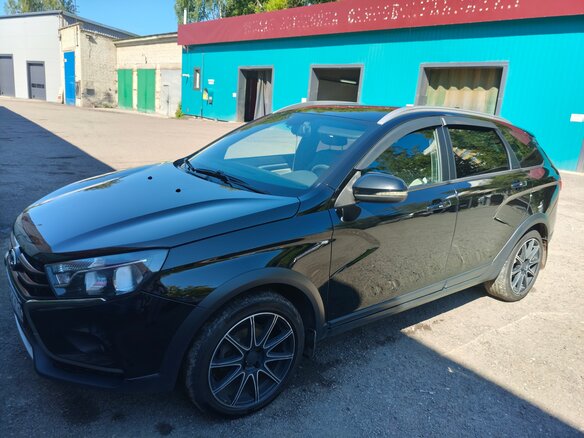 2020 Lada (ВАЗ) Vesta SW I, чёрный, 1180000 рублей