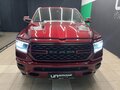 2022 Ram 1500 Crew Cab V, красный, 5900000 рублей - вид 1