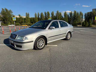2007 Skoda Octavia I (A4) Рестайлинг, серебристый, 650000 рублей, вид 2
