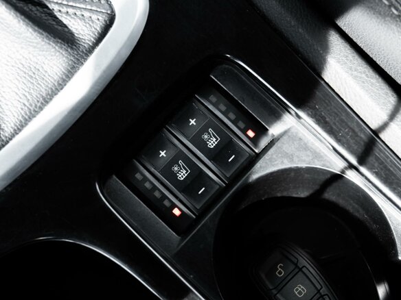 2014 Ford Mondeo IV Рестайлинг, белый, 870000 рублей - вид 18