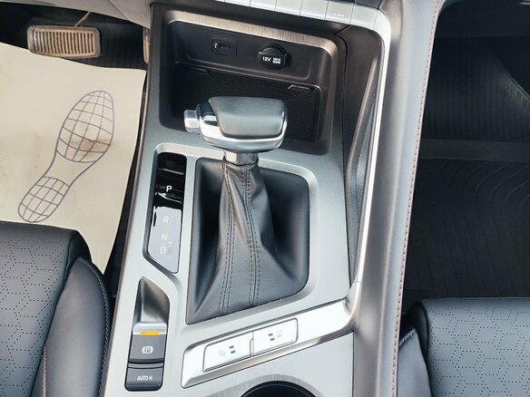 2023 Changan CS35 Plus I Рестайлинг, белый - вид 24