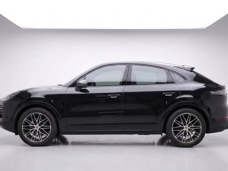 2023 Porsche Cayenne Coupé III Рестайлинг, чёрный, 12990000 рублей, вид 4