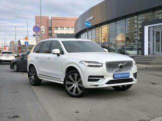 2024 Volvo XC90 II Рестайлинг 1, белый, 8500000 рублей, вид 3