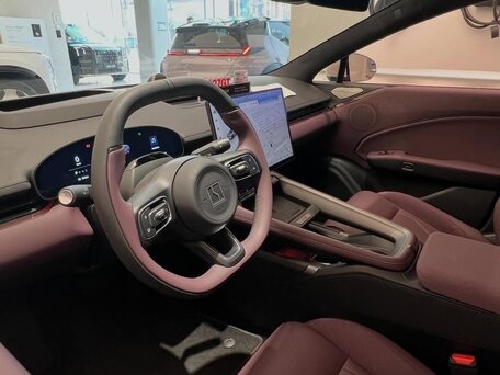 2026 Zeekr 007 GT 103 kWh, розовый, 7750000 рублей, вид 5