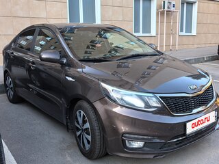 2016 Kia Rio III Рестайлинг, коричневый, 1020000 рублей, вид 2