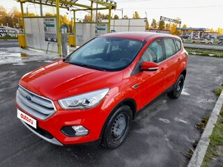 2018 Ford Kuga II Рестайлинг, красный, 1150000 рублей, вид 2