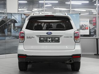 2017 Subaru Forester IV Рестайлинг 2, белый, 1849000 рублей, вид 5