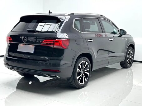 2022 Volkswagen Tharu I, чёрный, 2270000 рублей, вид 5