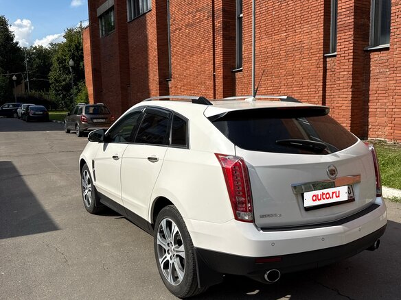 2012 Cadillac SRX II, белый - вид 3