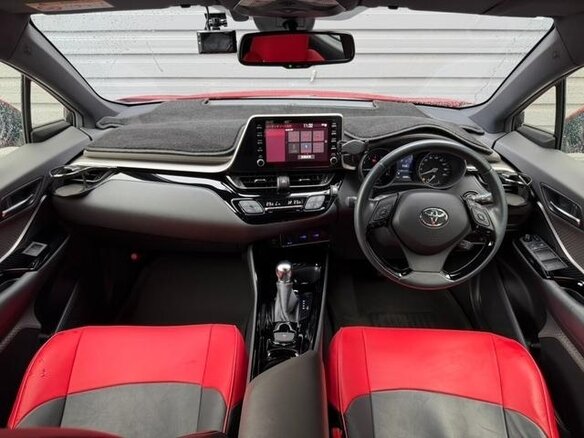 2020 Toyota C-HR I Рестайлинг, красный - вид 19