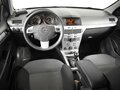 2011 Opel Astra H Рестайлинг, белый - вид 5