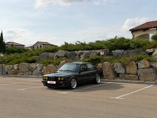 1991 BMW 3 серии 316i II (E30), чёрный, 1050000 рублей, вид 1