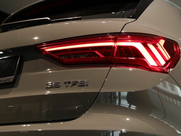 2026 Audi Q3 35 TFSI II (F3), серый, 4710110 рублей - вид 14