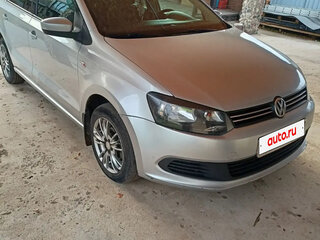 2011 Volkswagen Polo V, серебристый, 830000 рублей, вид 4
