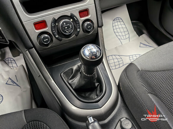 2011 Peugeot 308 I Рестайлинг, серебристый - вид 14