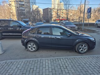 2011 Ford Focus II Рестайлинг, серый, 700000 рублей, вид 2