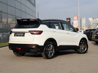 2024 Geely Coolray I, белый, 1920000 рублей, вид 5