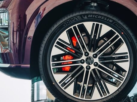 2026 Zeekr 8X 70 kWh, красный, 11570000 рублей, вид 4