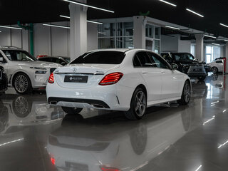 2017 Mercedes-Benz C-Класс 200 IV (W205), белый, 3340000 рублей, вид 4