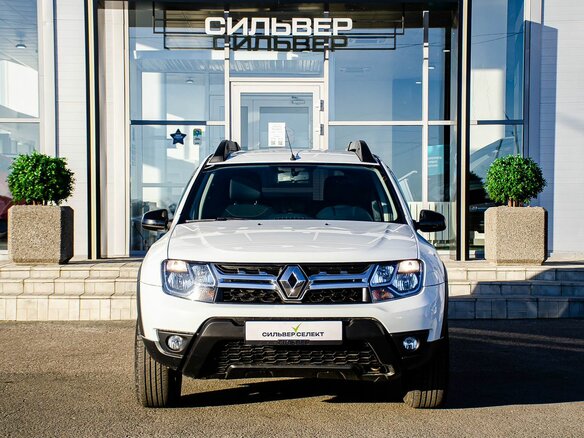2018 Renault Duster I Рестайлинг, белый, 1600000 рублей - вид 2