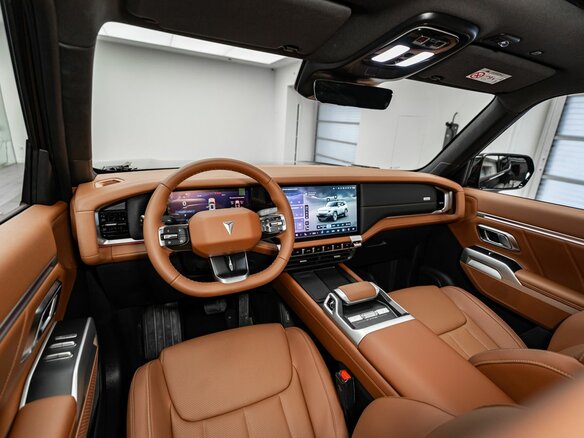2025 Changan Deepal G318 I, чёрный - вид 4
