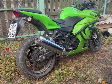 2008 Kawasaki Ninja 250R, зелёный, 300000 рублей, вид 2