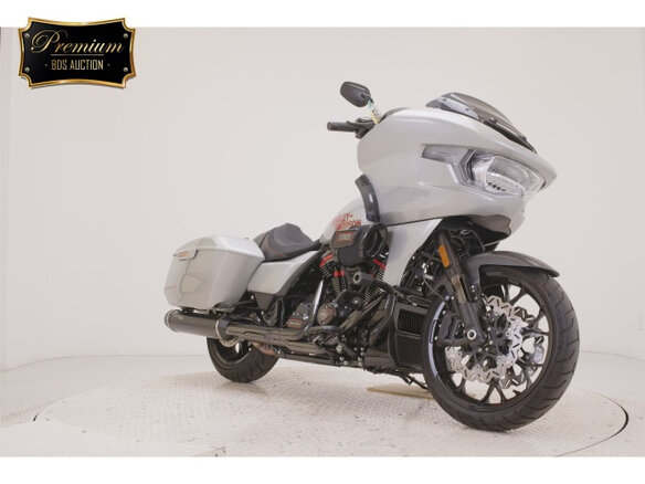 2025 Harley-Davidson CVO Road Glide ST, серый, 4100000 рублей - вид 2