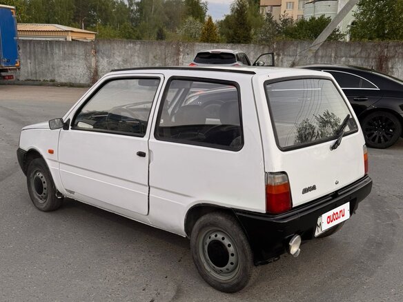 2001 Lada (ВАЗ) 1111 Ока, белый, 150000 рублей - вид 5